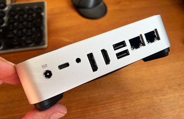 Обзор Chuwi Aubox на Ryzen 7 8745HS: мини-ПК для игр и работы в авангарде рынка